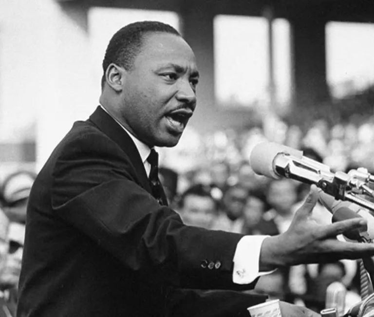 Martin Luther King Jr., Créditos: Julian Wasser / LIFE / Getty Images.