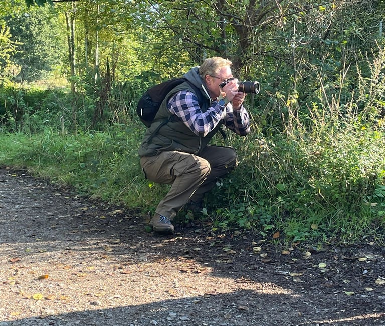 LokiPawtraits pet photographer in action. Loki Pawtraits