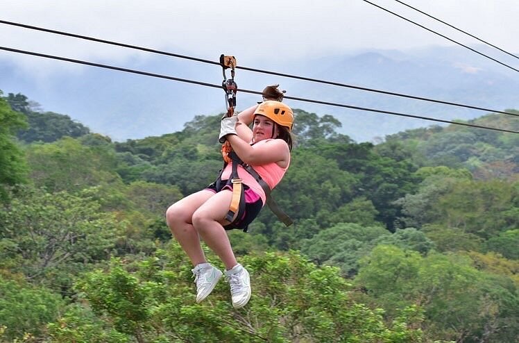 Mombacho Volcano Ziplining