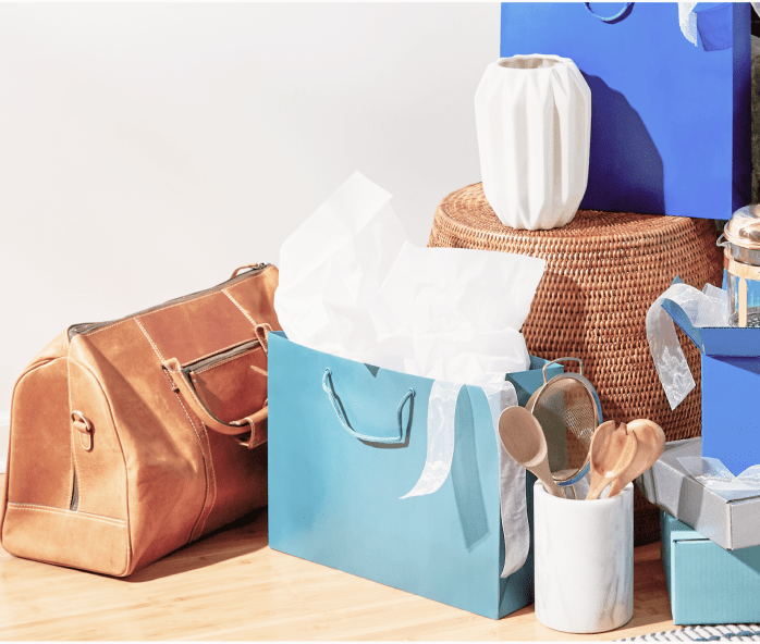 des objets sac ,panier,ect..