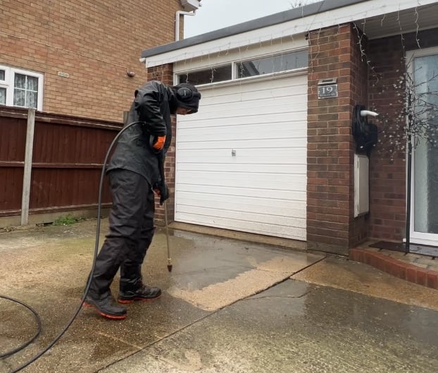 Patio cleaning services lowestoft