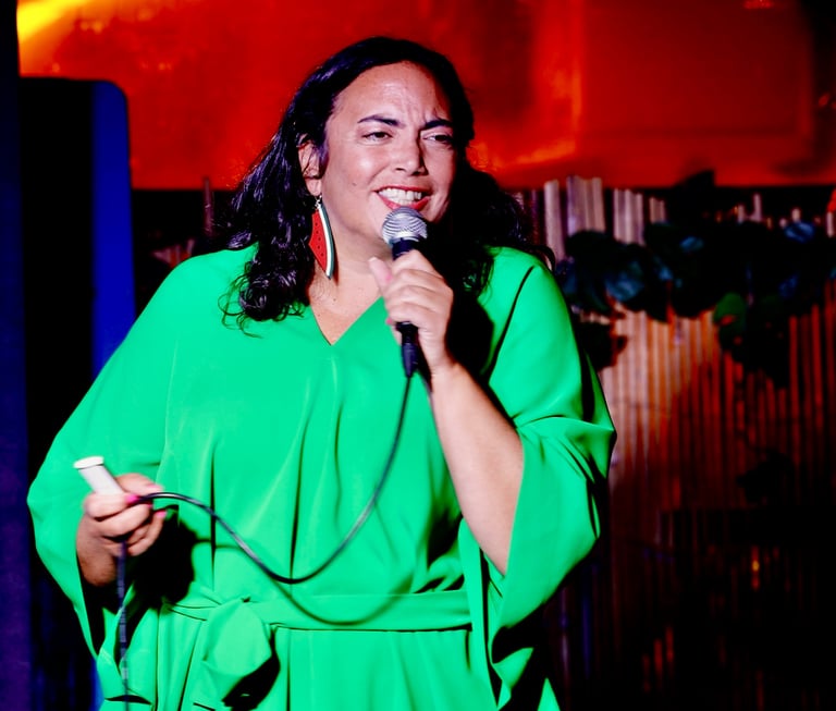 A vibrant performance by Dr Daffodil showcasing her comedic talent