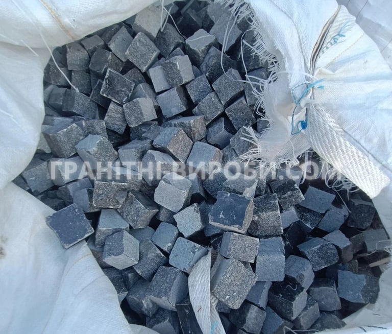 Колота гранітна бруківка габро 5*5*5
