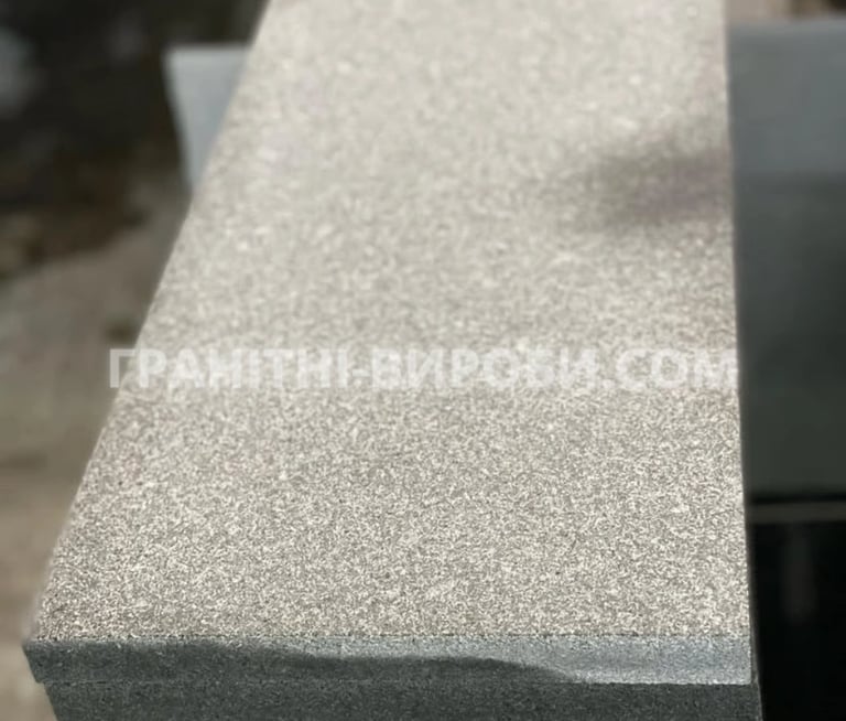 Термооброблена плитка Габро 60х30х3