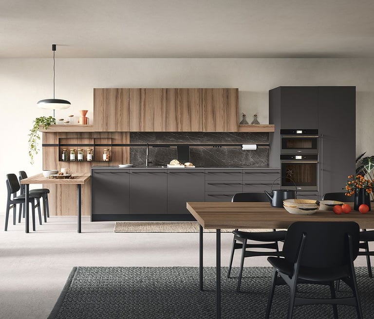 Interior design modernoCucina in legno scura