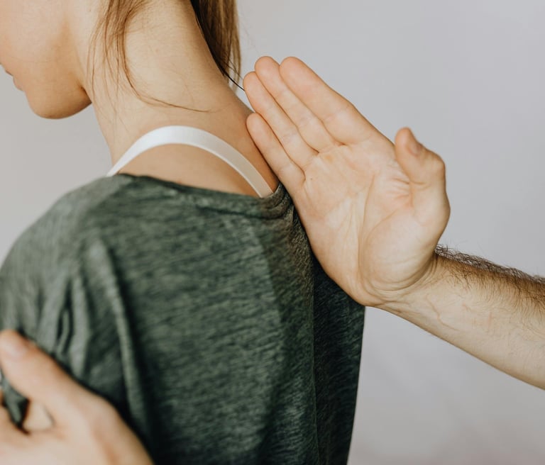 Manipulations ostéopathiques permettant de relacher les tensions grâce à l'expertise des ostéopathes