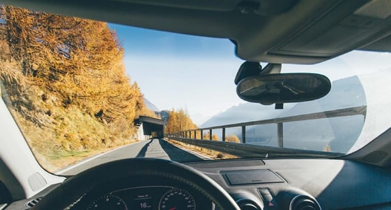 Emergency auto glass repair