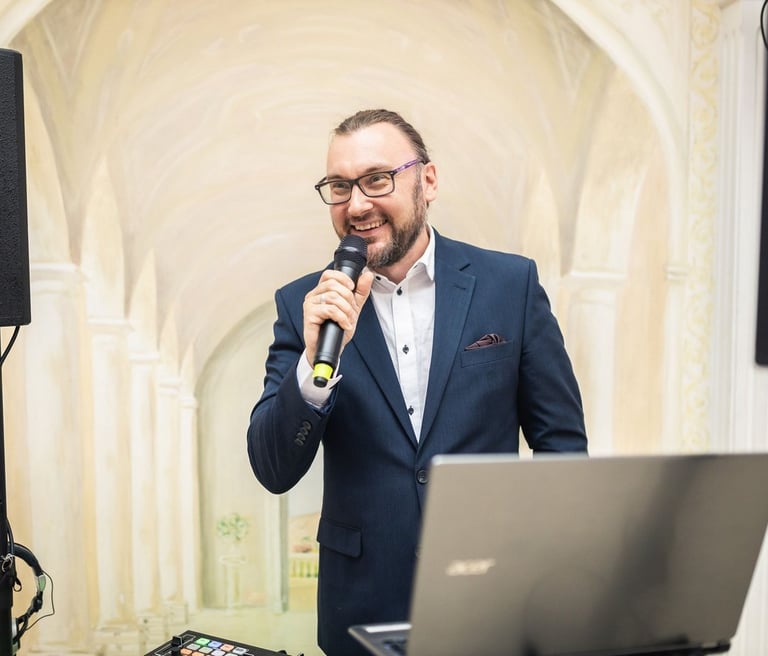 skaņu režisors, skaņu dizains, skaņu ieraksktu studija