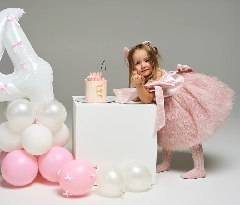 Zakarevičienė Boutique“ – tai stilingų ir prabangių vaikiškų suknelių parduotuvė, skirta mergaitėms,