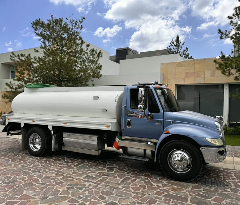 Pipa de agua directo a mi casa en León, Guanajuato