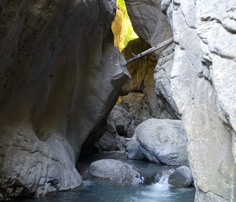 canyon du Fournel pour tous, Serre-Ponçon, familles, amis , canyon aquatique enfants