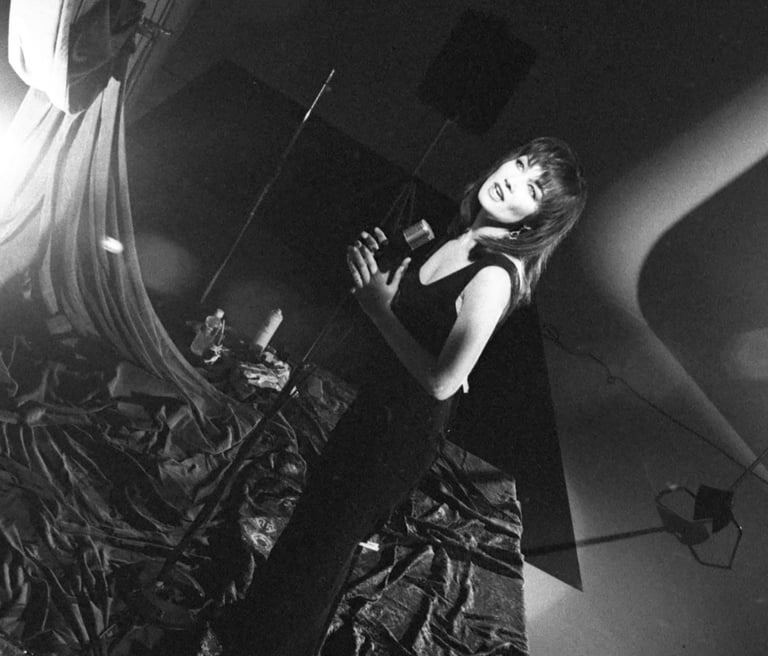 Lari White sings Now I Know in 1994