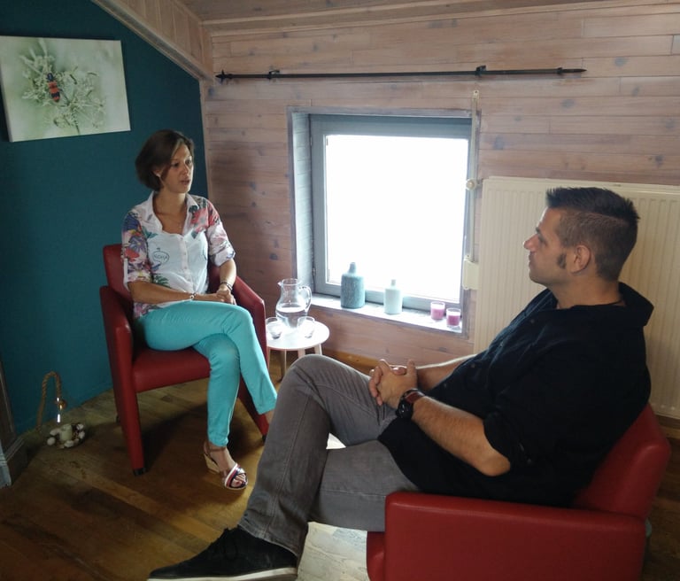 jurgen coach Aalter in gesprek met klant loopbaanbegeleiding