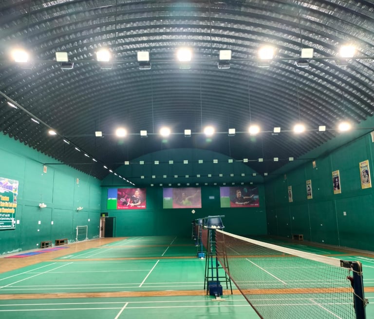  self support roof over Indoor Stadium 