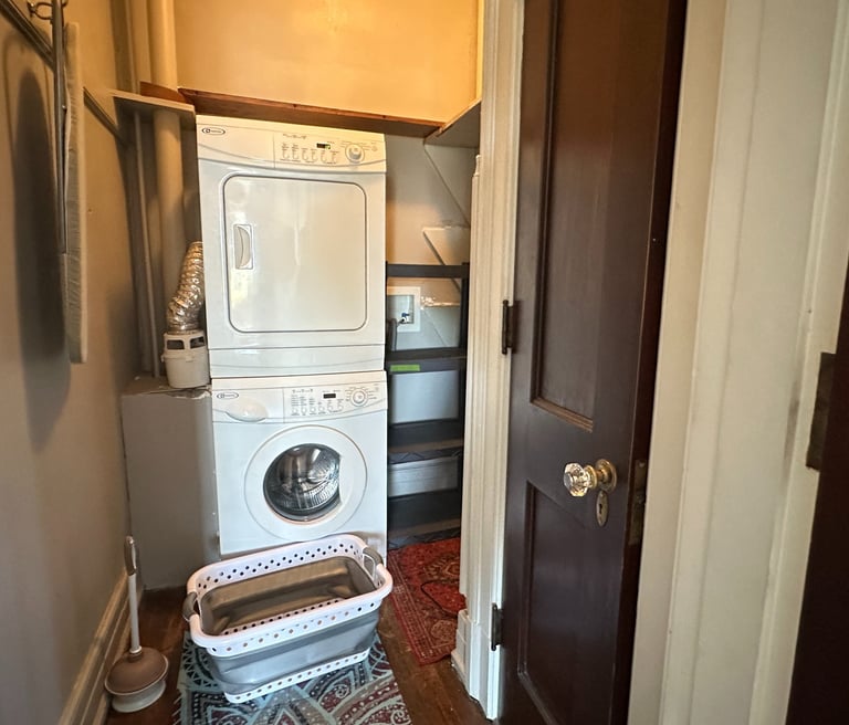 washer and dryer 2123 rivermont apartments