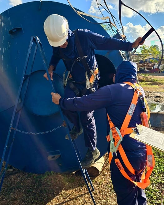 NR 33 - Espaços Confinados - Vigia e Trabalho Autorizado