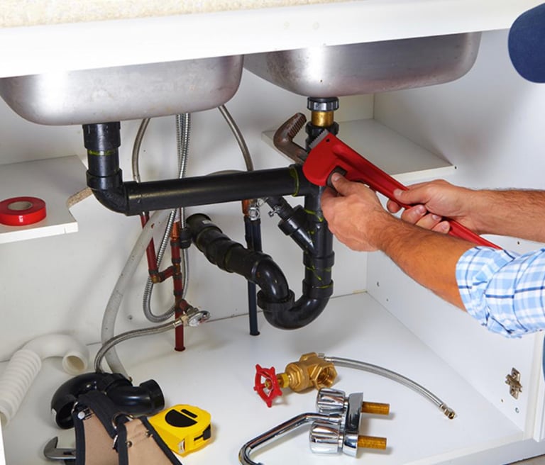 Plombier réparation de fuite sur siphon vidage machine a laver evier Saint priest 69800