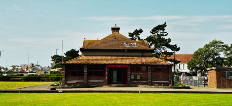 Image of the club house at Porthcawl Bowls Club