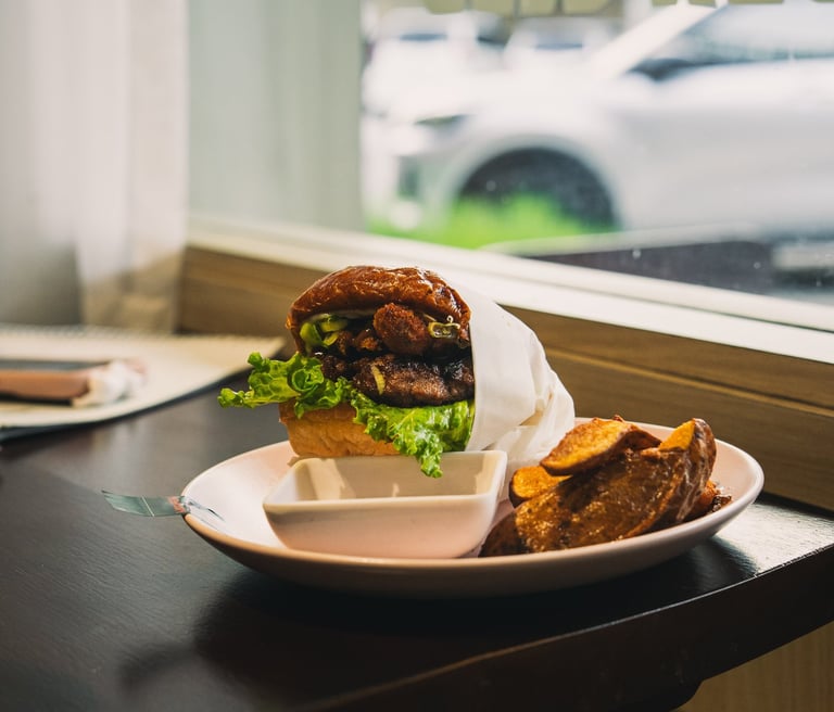Wagyu Mushroom Burger at Abun Club Batam