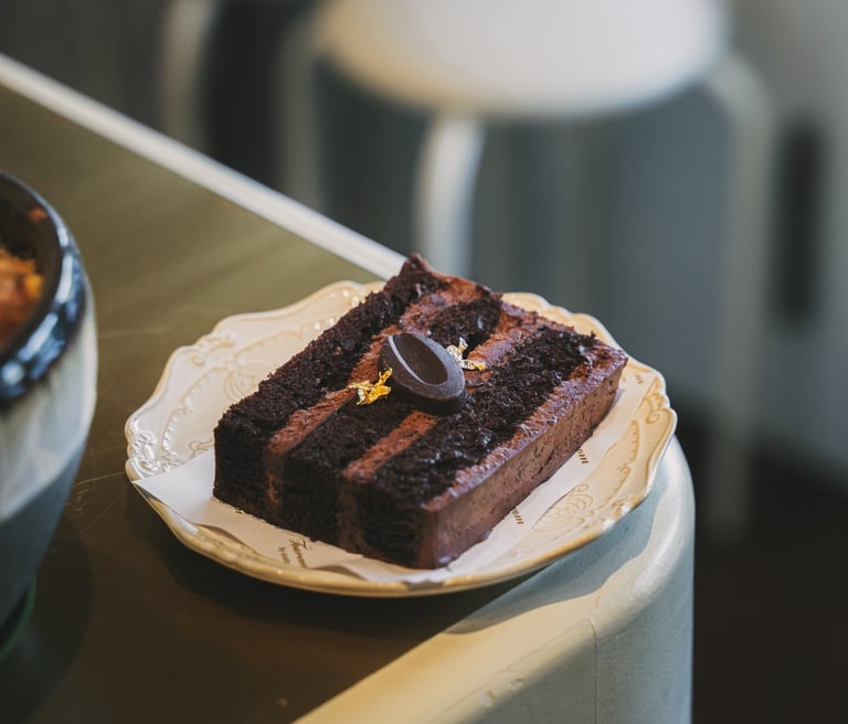 Valrhona Cake at Tearoom by Aralee Batam