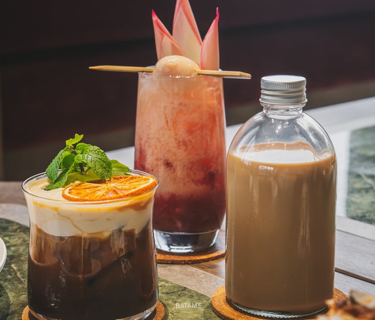 Ornella Signature Coffee, Virgin Honje Cobbler, and Mont Blanc Framboys at Ornella Cafe Batam