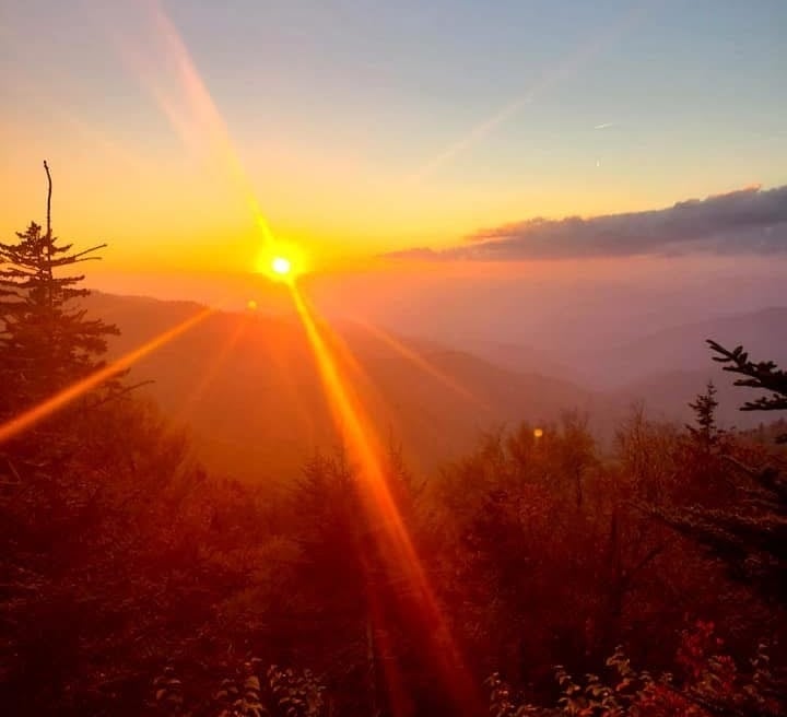 Breathtaking sunset at the highest point on the Blue Ridge Parkway