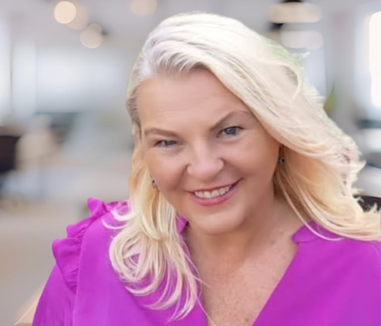 senior experienced real estate agent dominican republic