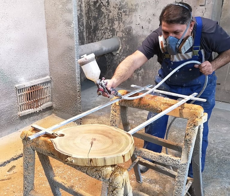 stolarz zakład stolarski malowanie