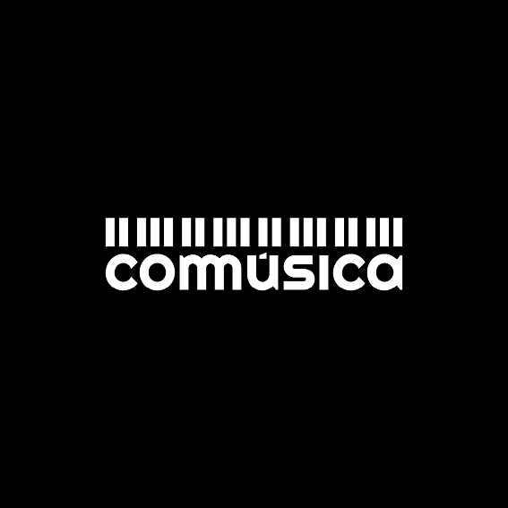 a black and white logo with the word communicada