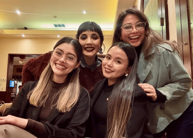 Equipo que conforma una tienda de detalles