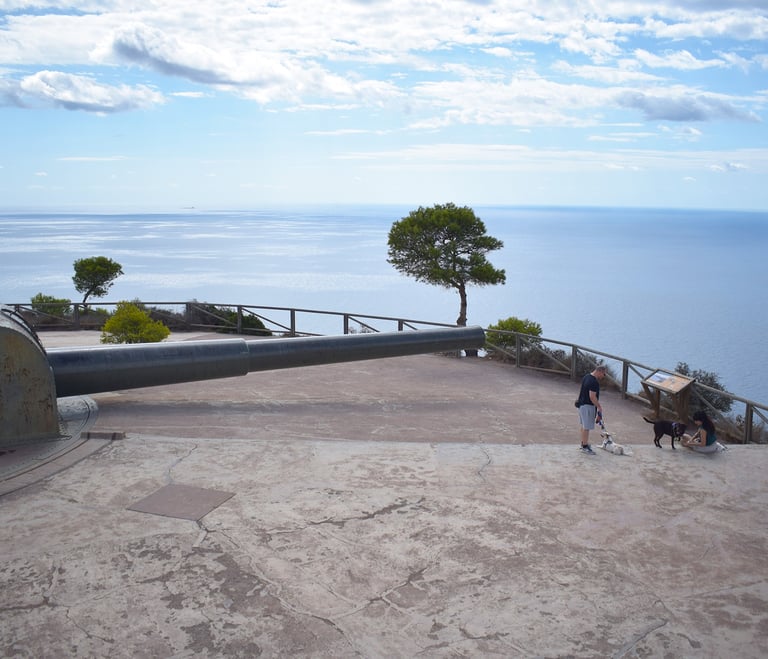 Artillery battery built between 1930 and 1934 on Mount Cenizas, about 15 kilometers from Cartagena.