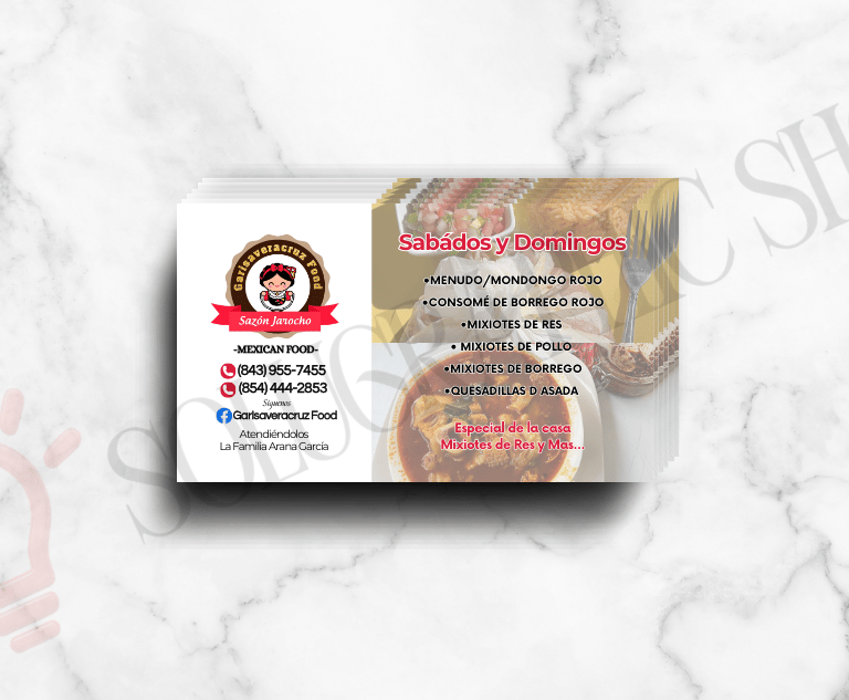 Tarjeta de señora de comida, con logo, fotos de comida, servicios e información.