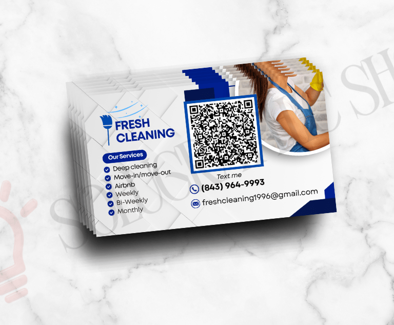 Tarjeta de limpieza con servicios, QR, número y correo.