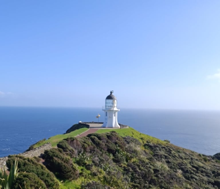 Vistas al Cape Reinga de nueva zelanda desde el paseo de acceso