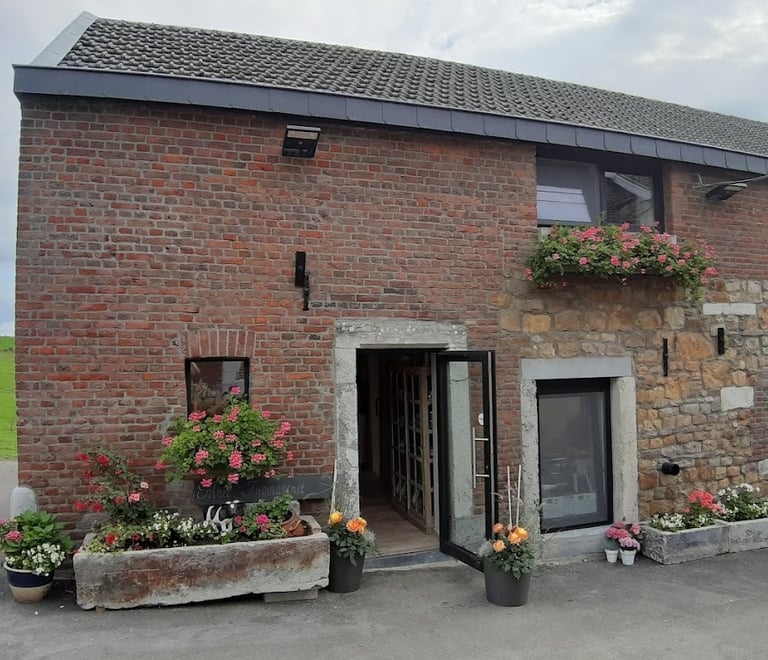 devanture-cour-charlemagne