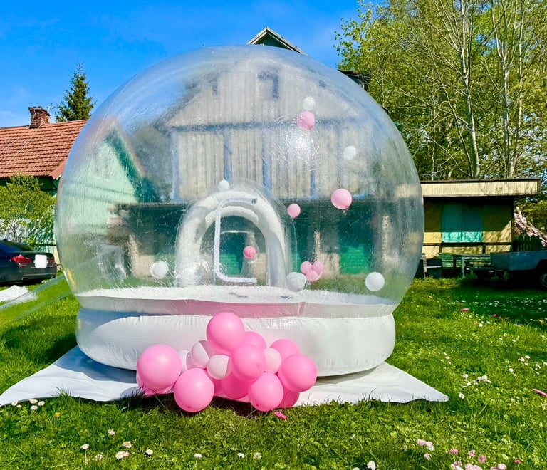 Batutas burbulas su rožiniais balionais