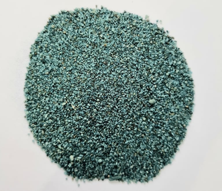 Pasir warna biru untuk dekorasi