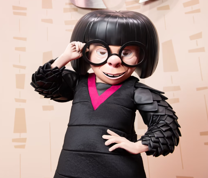 Conoce a Edna Mode en Edna Mode Experience
