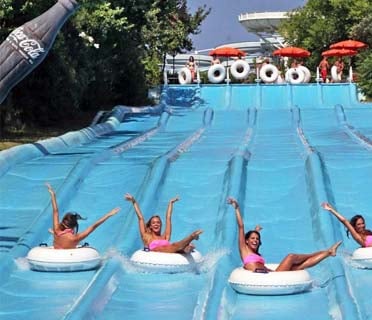 Acquafan Riccione, scivoli, divertimento in Romagna
