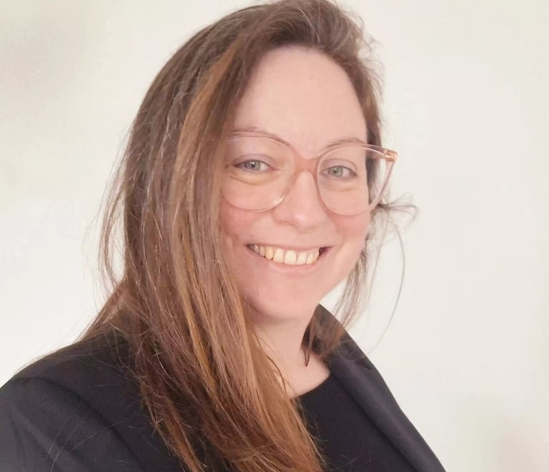 Elodie GALVEN, fondatrice de Nos petites voix, praticienne EFT et matrix reimprinting certifiée