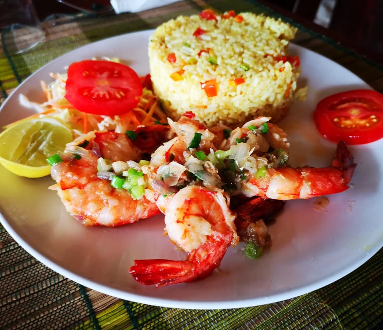 Crevettes préparées au restaurant de l’hôtel Ocean Lodge à Sakalava Diego-Suarez Madagascar