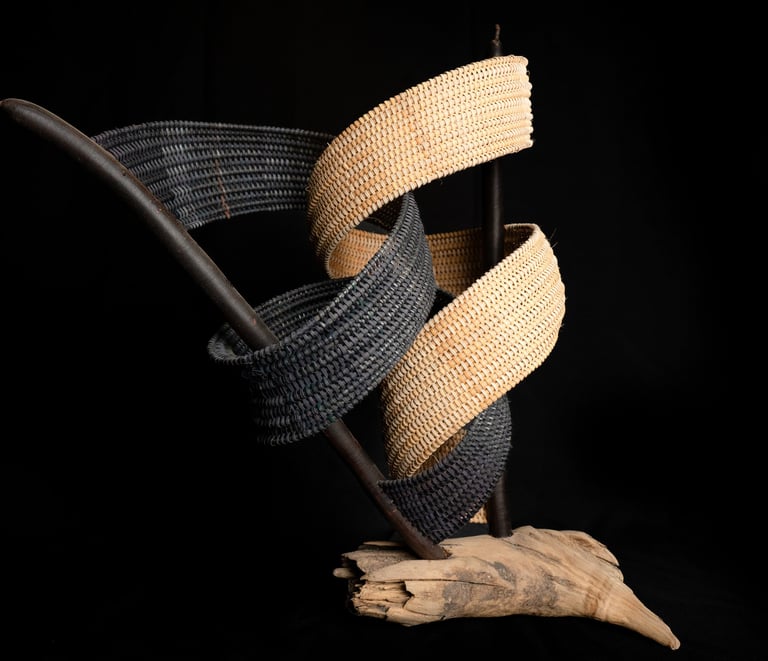 The Book of Essie, 2022, cane, reed, lluvia de oro pods, driftwood