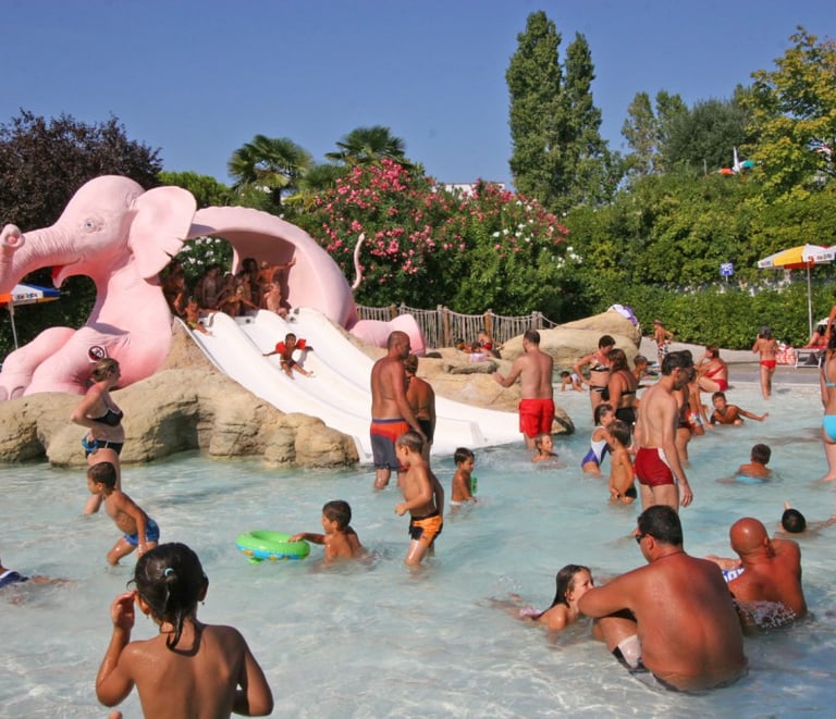 Acquafan Riccione, zona Elefantino, parco acquatico in Romagna