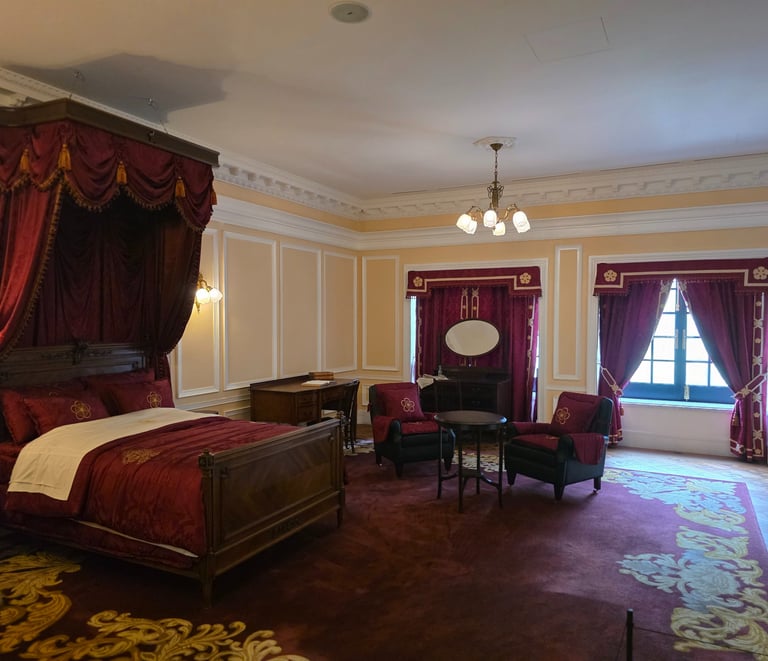 Seokjojeon queen's bedroom