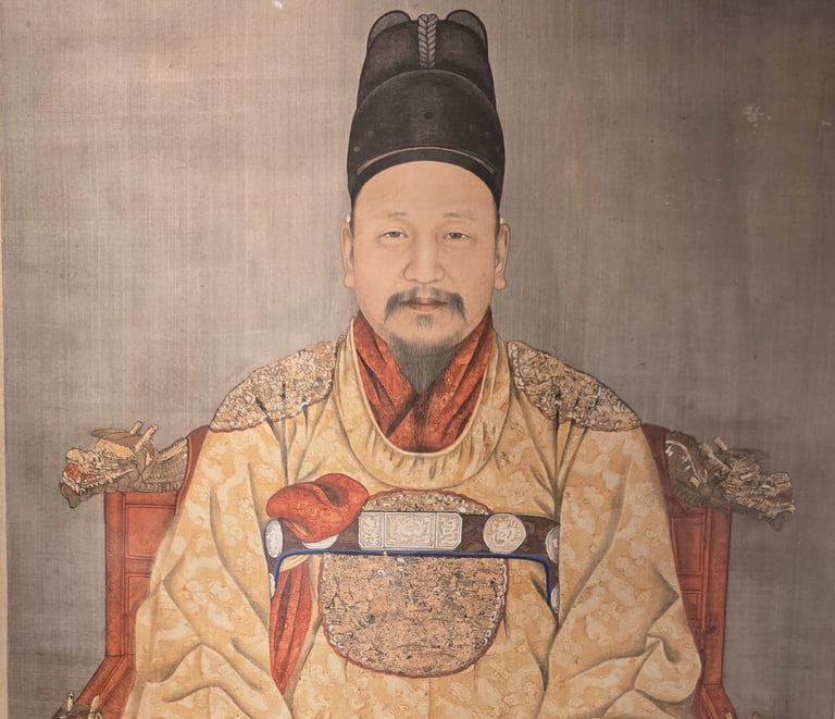 Partial portrait of King Gojong (picture taken in the Royal Portrait Museum)