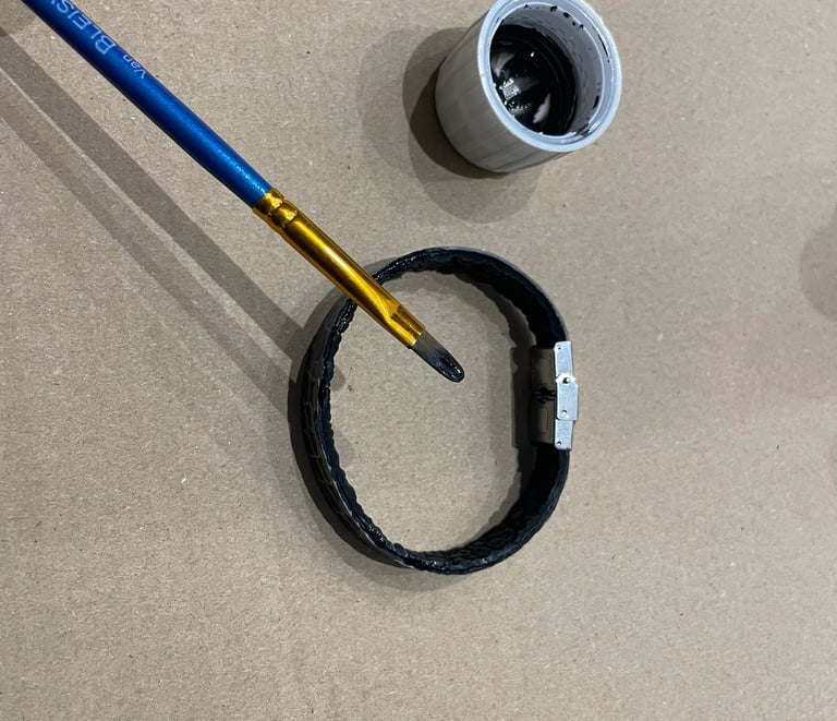 finition au cuir liquide 