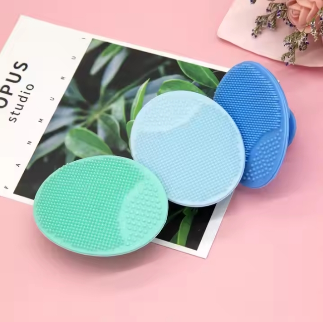 Soft Silicone Cleansing Brush