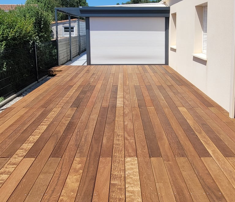 terrasse en bois exotique d'essence Itauba