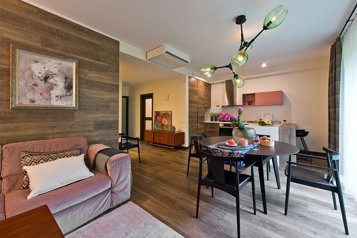 vinilė grindų danga ant grindų ir sienų