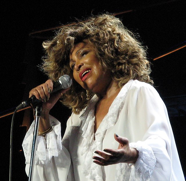 tina turner durante il 50th anniversario tour